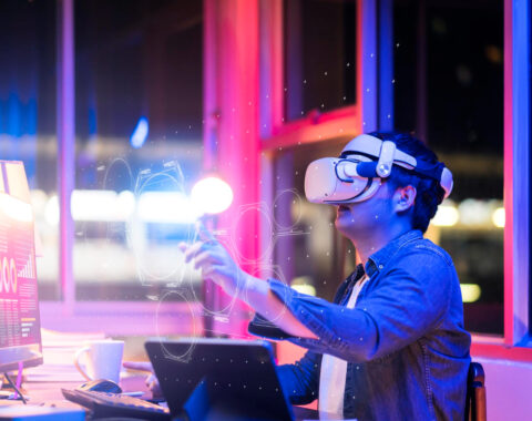 Gaming and the Metaverse: Blockchain-Powered Virtual Worlds for App Creators
